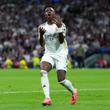 MADRID, SPAIN - APRIL 07: Vinicius Junior of Real Madrid reacts  during the UEFA Champions League 2025/26 Quarter-Final First Leg match between Real Madrid CF and FC Bayern München at Estadio Santiago Bernabeu on April 07, 2026 in Madrid, Spain. (Photo by Angel Martinez/Getty Images)