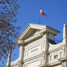 Fachada del Palacio del Senado en Madrid