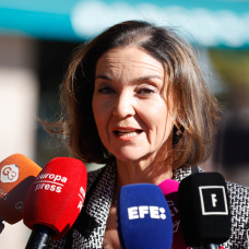 La exministra de Industria, Reyes Maroto

Antonio Gutiérrez / Europa Press
GEMMA CUERVO;TANATORIO;LA PAZ DE TRES CANTOS;FAMOSOS;
15/3/2026
