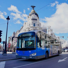 Imagen de archivo bus EMT Madrid

REMITIDA / HANDOUT por AYUNTAMIENTO DE MADRID
Fotografía remitida a medios de comunicación exclusivamente para ilustrar la noticia a la que hace referencia la imagen, y citando la procedencia de la imagen en la firma
22/4/2026
