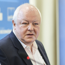 El director ejecutivo de la Fundación de Estudios de Economía Aplicada (FEDEA), Ángel de la Fuente.
César Ortiz / Europa Press
06/9/2023