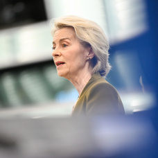 Ursula von der Leyen en el parlamento europeo.