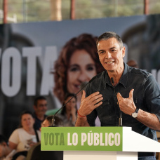 (Foto de ARCHIVO)
El secretario general del PSOE y presidente del Gobierno, Pedro Sánchez, interviene en un acto de campaña en Cártama (Málaga).