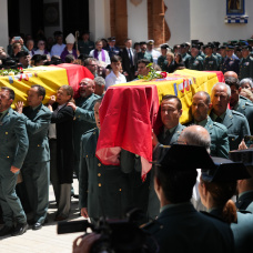 Funeral de los dos Guardia Civiles fallecidos mientras perseguían a una narcolancha por la costa de Huelva.

María José López / Europa Press
09/5/2026
