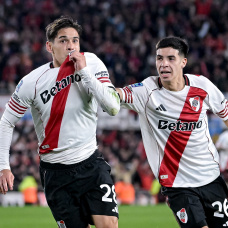 BUENOS AIRES, ARGENTINA - MAY 13: Lucas Martinez Quarta of River Plate celebrates with teammate Tomas Galvan after scoring his team's second goal during a Torneo Apertura Mercado Libre 2026 quarterfinal match between River Plate and Gimnasia y Esgrima La Plata at Estadio Mas Monumental Antonio Vespucio Liberti on May 13, 2026 in Buenos Aires, Argentina.  (Photo by Marcelo Endelli/Getty Images)