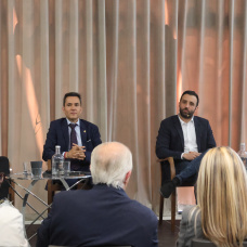 Una de las mesas de debate de la jornada