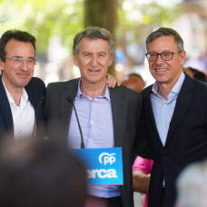 El líder del PP, Alberto Núñez Feijóo, en Leganés