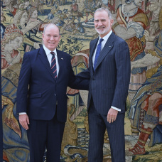 Alberto II y Felipe VI.