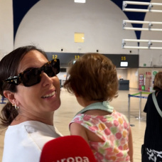 En plena tormenta judicial Anabel Pantoja reapareció con su hija Alma y su madre Merchi.