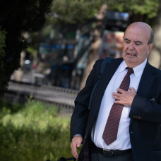 El exvicepresidente de la Junta de Andalucía, Gaspar Zarrías, en los juzgados de Plaza Castilla.