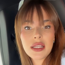 Marta Peñate comunica en sus redes sociales que debe expulsar el embrión de manera urgente