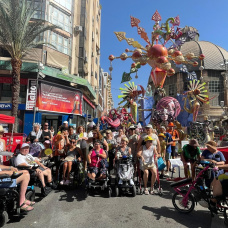'Kedada Fogueril' 2026 de Cocemfe Alicante

REMITIDA / HANDOUT por COCEMFE ALICANTE
Fotografía remitida a medios de comunicación exclusivamente para ilustrar la noticia a la que hace referencia la imagen, y citando la procedencia de la imagen en la firma
22/6/2026