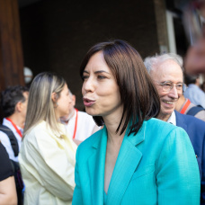 La ministra de Ciencia, Innovación y Universidades, Diana Morant, llega a la reunión del Comité Federal del PSOE, en la sede nacional de la calle Ferraz, a 27 de junio de 2026, en Madrid (España). El comité federal ha aprobado los plazos para que las federaciones celebren primarias en julio, septiembre y noviembre con el fin de elegir a sus candidatos autonómicos y municipales.

Jesús Hellín / Europa Press
27/6/2026