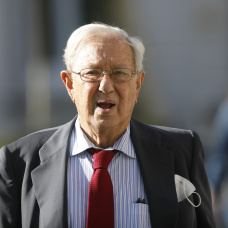 Raúl Morodo.