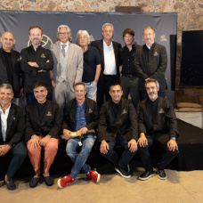 Menudo elenco en La Noche de la Excelencia
