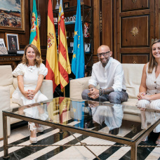 Reunión de Begoña Carrasco con Enrico Grossi