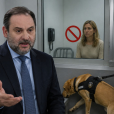 Ábalos y Andrea de la Torre en un montaje.