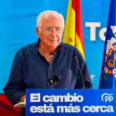 Juan José Imbroda, presidente de Melilla

REMITIDA / HANDOUT por PP MELILLA
Fotografía remitida a medios de comunicación exclusivamente para ilustrar la noticia a la que hace referencia la imagen, y citando la procedencia de la imagen en la firma
03/8/2026