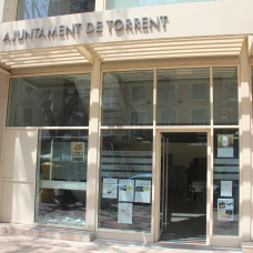 Imagen exterior de la oficina de Nous Espais Torrent.