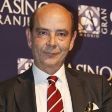 EL PERIODISTA ALFONSO NASARRE DURANTE LA 41 EDICION DE LOS PREMIOS ANTENA DE ORO EN 2017