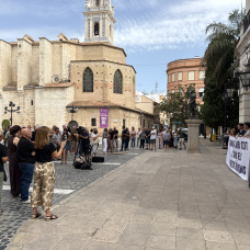 Concentración del PSOE de Gandía en apoyo a Ceuta