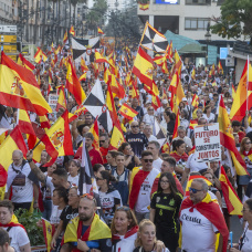 Concentración para protestar por las consecuencias de la crisis migratoria en Ceuta.