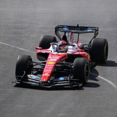 Charles Leclerc, piloto de Ferrari, probando su monoplaza en Madring