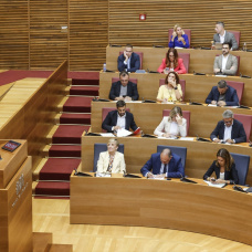 El presidente de la Generalitat Valenciana, Juanfran Pérez Llorca, interviene durante el Debate de Política General de la Comunitat Valenciana