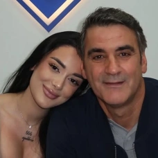Julia Janeiro junto a su padre, Jesulín de Ubrique.