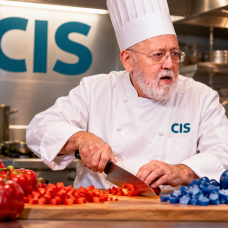José Félix Tezanos en la cocina: ESdiario les enseña hoy su receta demoscópica