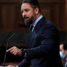 Imagen del líder de Vox, Santiago Abascal en el debate parlamentario del 21 de octubre de 2020.