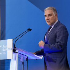 El vicesecretario de Coordinación Autonómica y Local y Análisis Electoral del PP, Elías Bendodo.