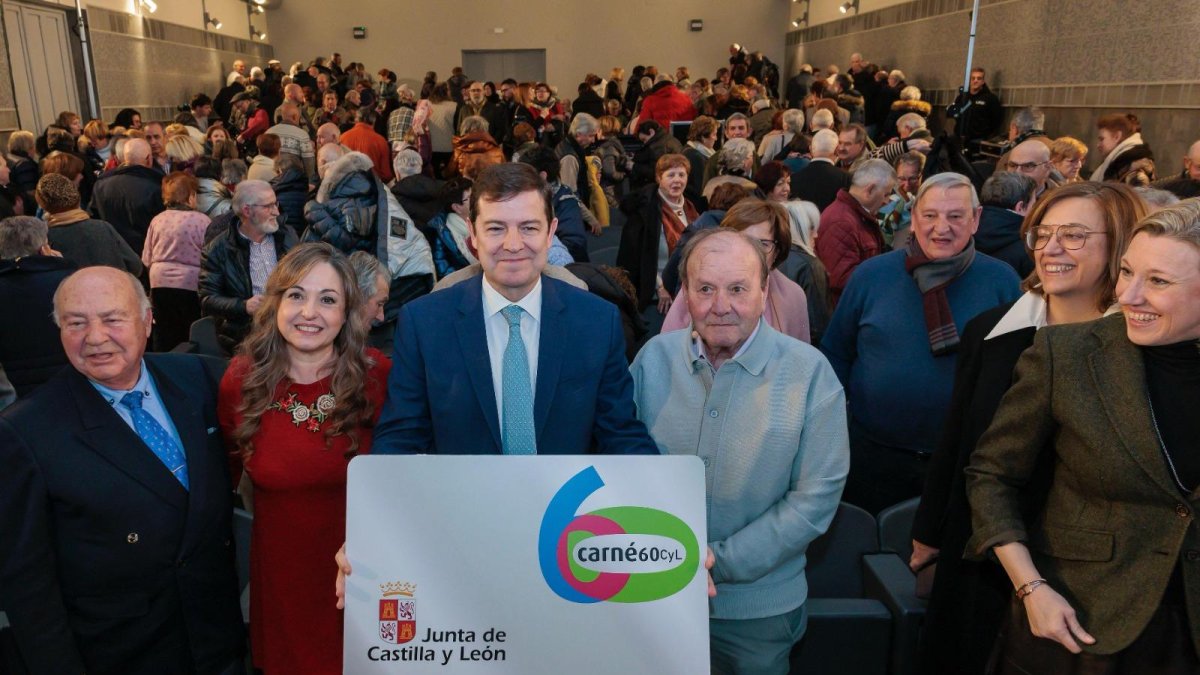La Junta presenta el nuevo 'Carné 60 CyL'