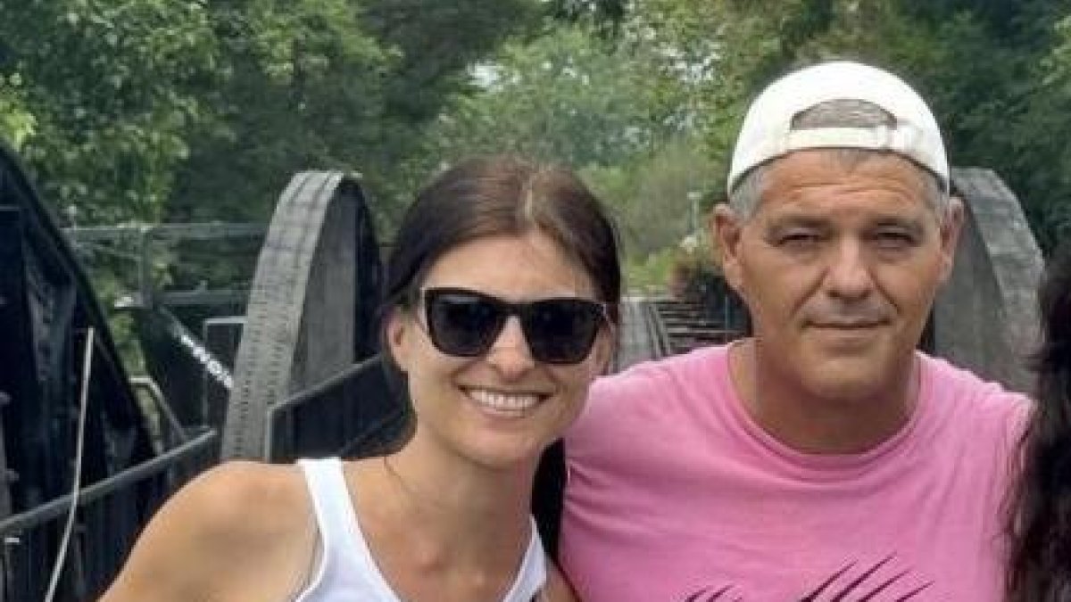 Bomba en Tailandia: Frank Cuesta se casa por sorpresa en una boda budista con Paloma de Ramón