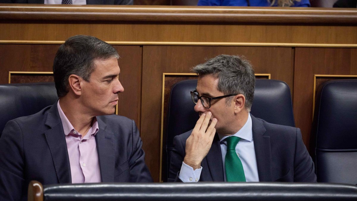 Otro día complicado para el PSOE: reconocen que su sistema de pagos "es  mejorable" mientras la UCO registra Acciona por el caso Koldo