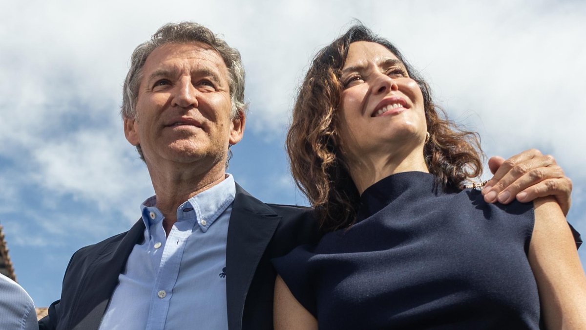 Feijóo pisa el juanete que más le duele a Sánchez al compararlo con Franco