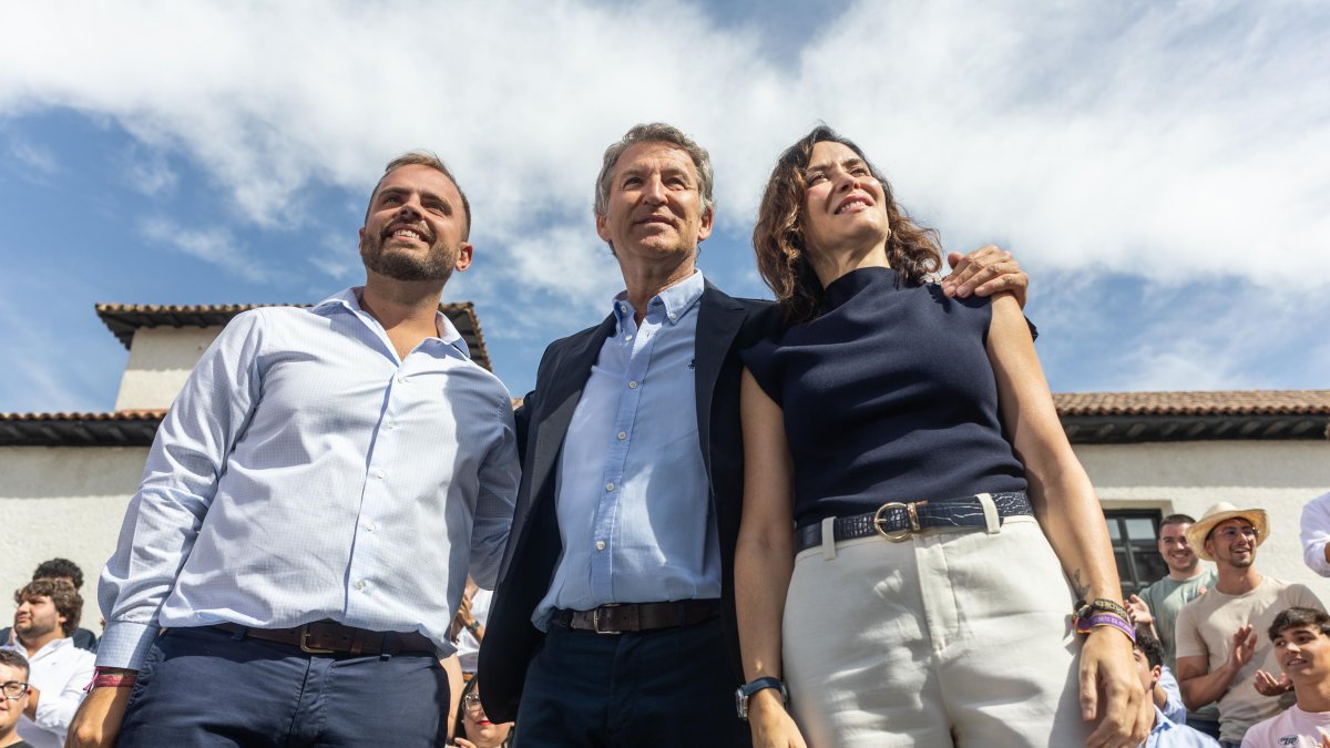 Alberto Núñez Feijóo junto a Isabel Díaz Ayuso