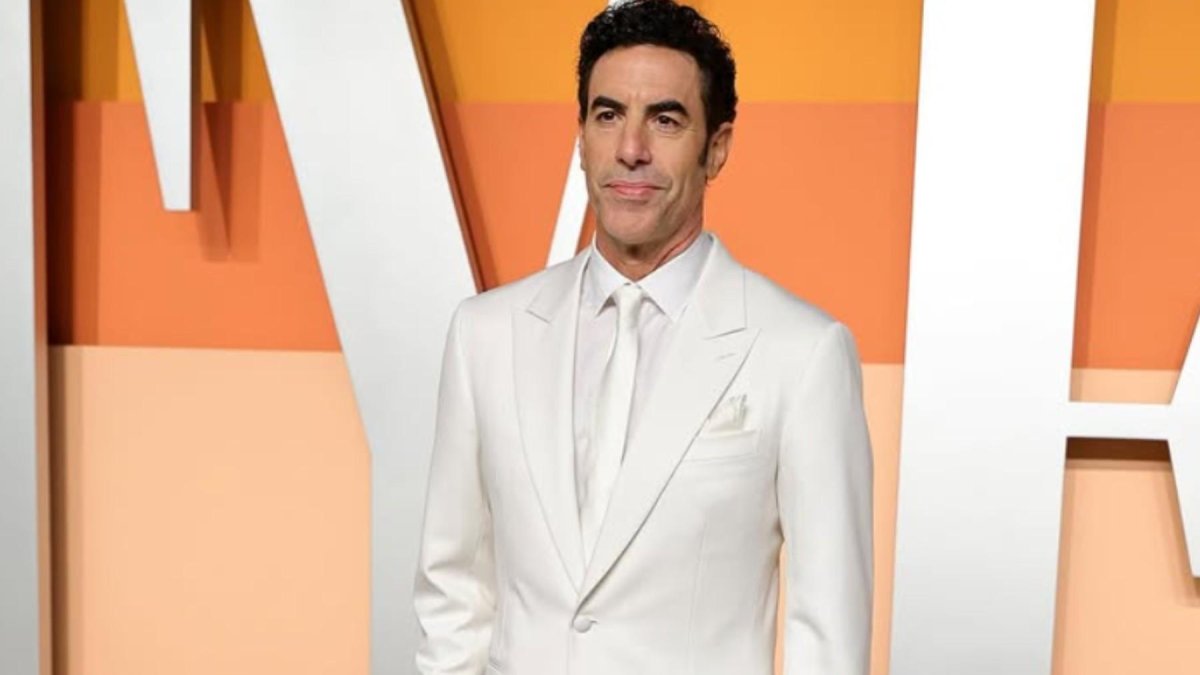 Pillan al actor Sacha Baron Cohen con una modelo de OnlyFans 26 años menor que él tras su divorcio