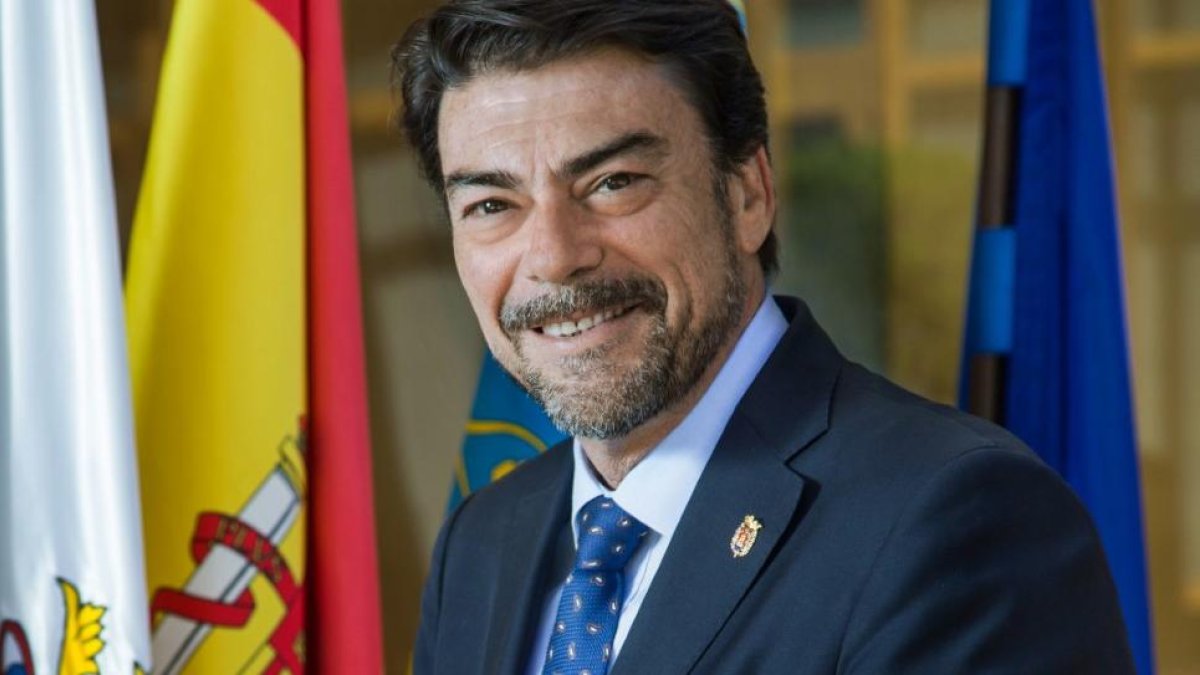 Alcalde de Alicante, Luis Barcala