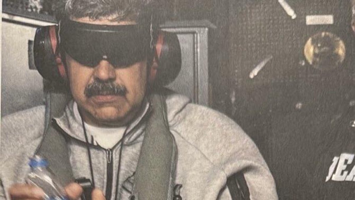 Increíble: locura por el chándal Nike que llevaba Maduro en su detención...¡y ya está agotado!