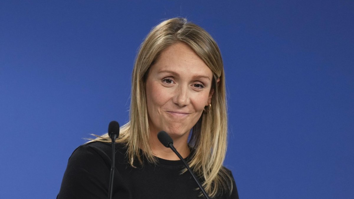 El PP exige a los socios de Sánchez que fuerce su salida y carga contra quienes defienden a "un expresidente metido a joyero"