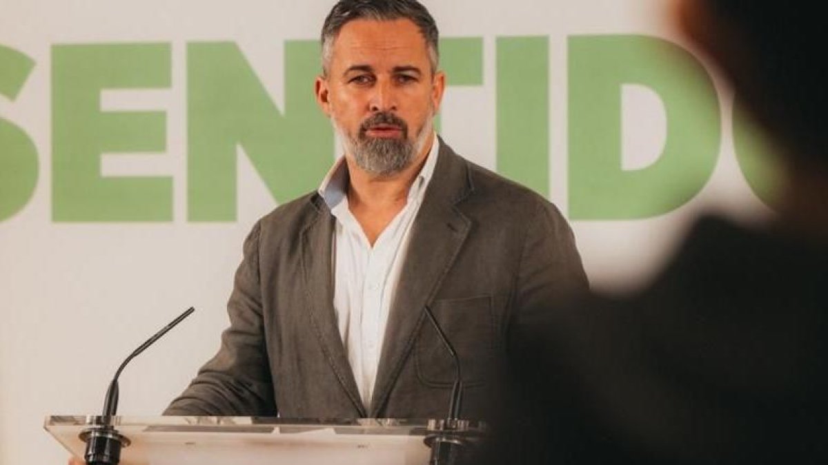 Castilla y León pone a Abascal contra la espada y la pared: Vox tiene la palabra