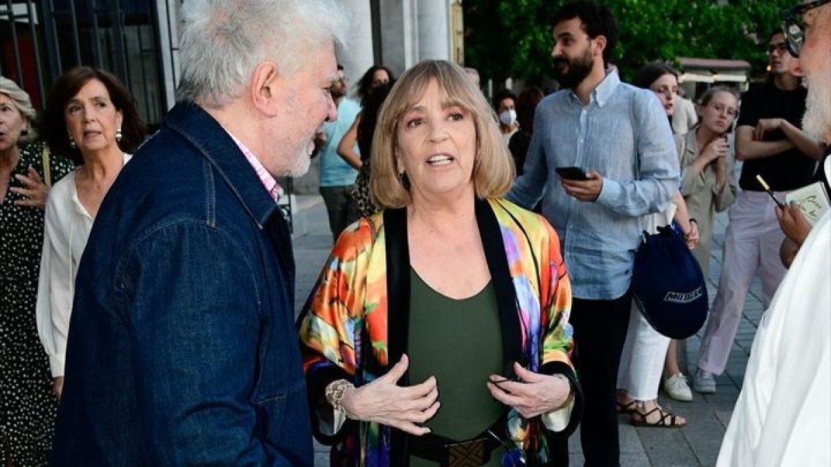 Pedro Almodóvar y Carmen Maura.