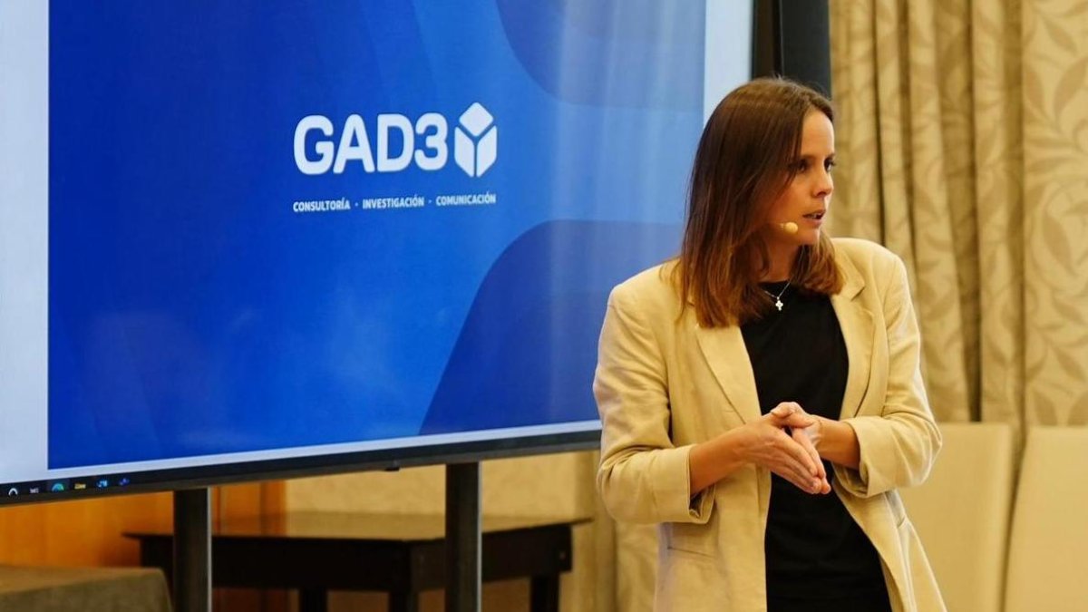 El gran fraude del CIS: por qué Tezanos falla siempre… y cocinar encuestas a favor de Sánchez