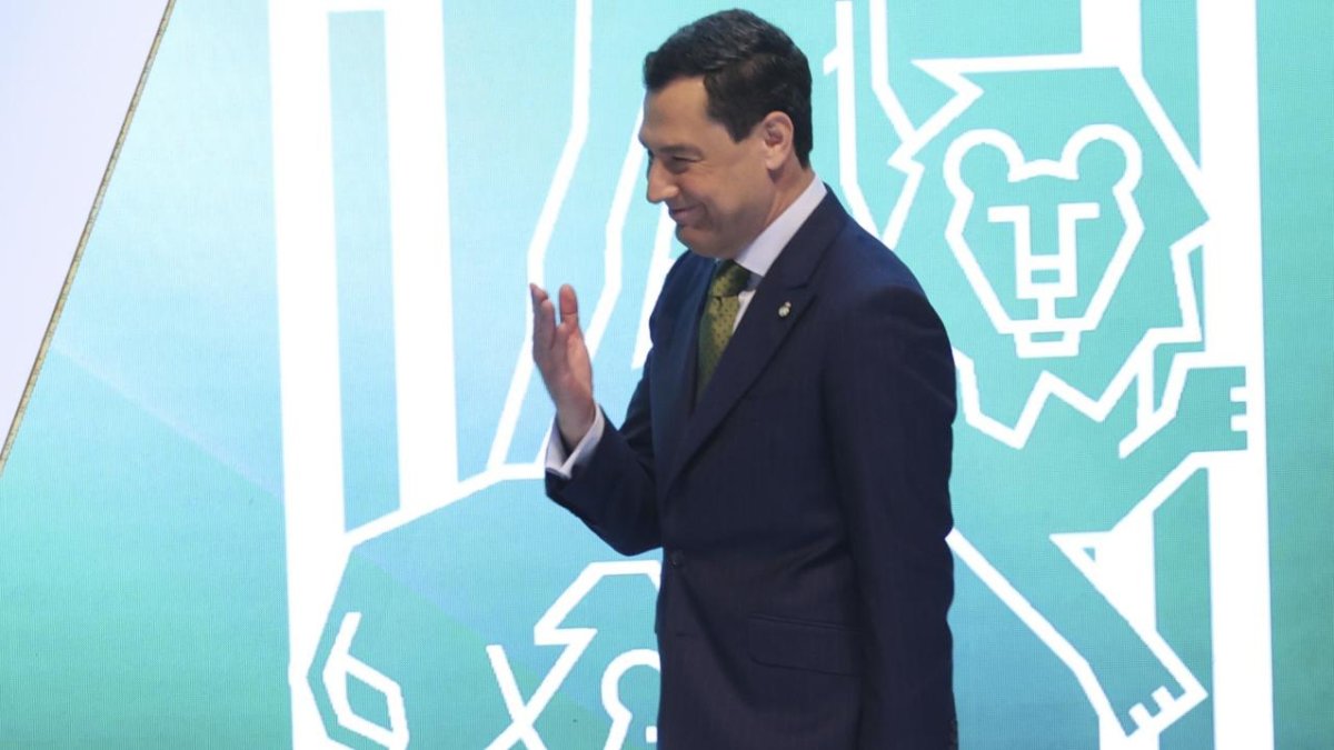 Moreno exige responsabilidades a Adif por Adamuz y defiende la actuación de la Junta