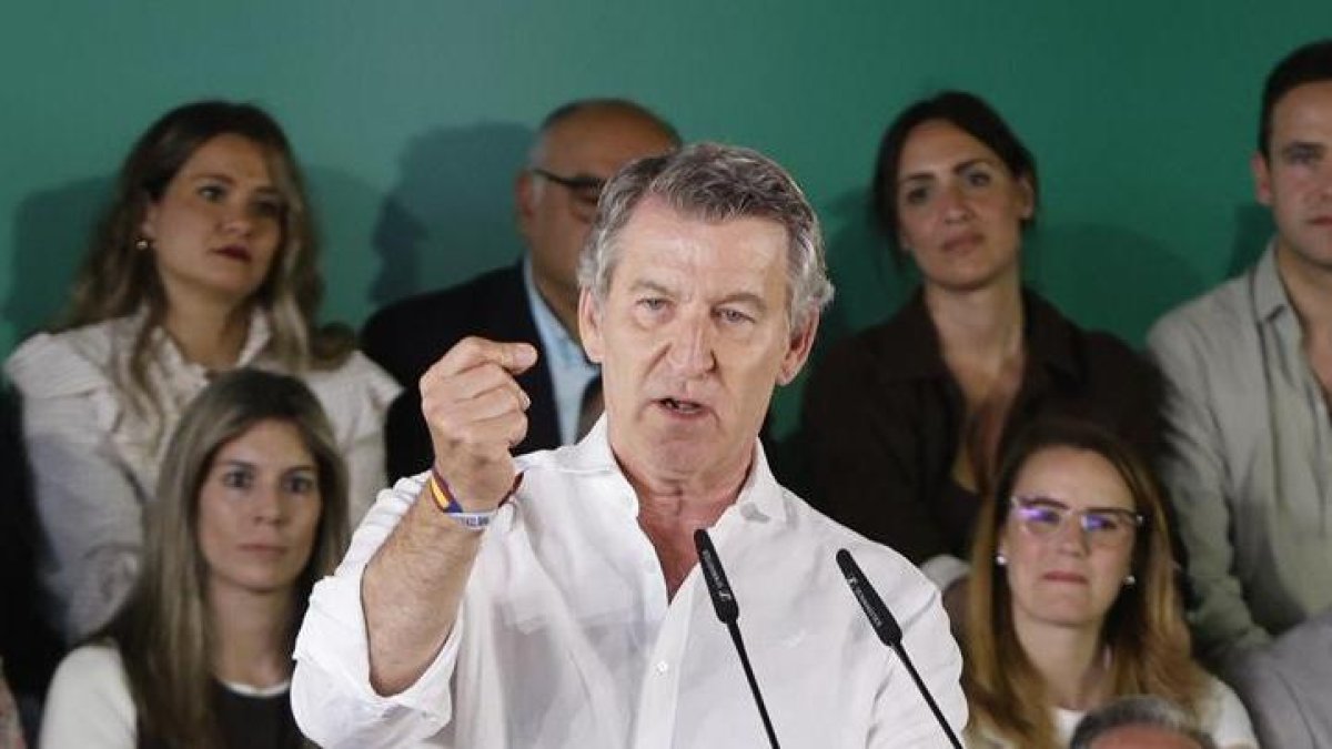 Feijóo promete una “limpieza total” frente a los cinco récords negativos del sanchismo