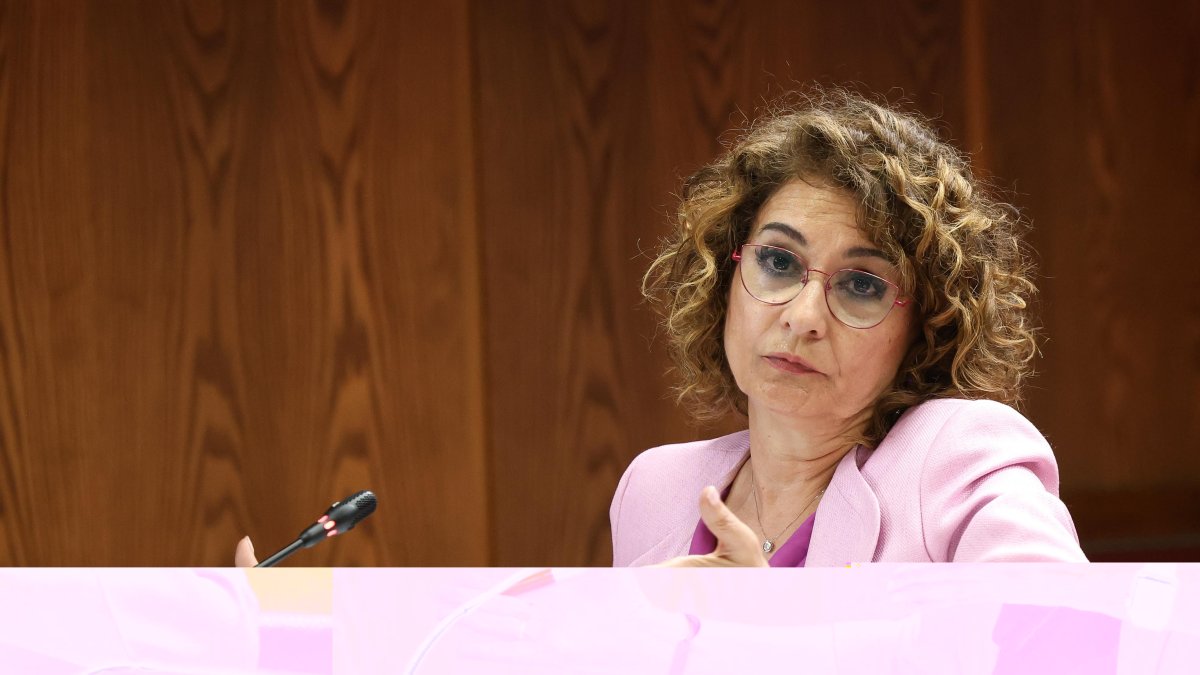 María Jesús Montero, exministra de Hacienda, comparece ante la Comisión de Investigación de las deficiencias y presuntas irregularidades en la gestión de la SEPI.