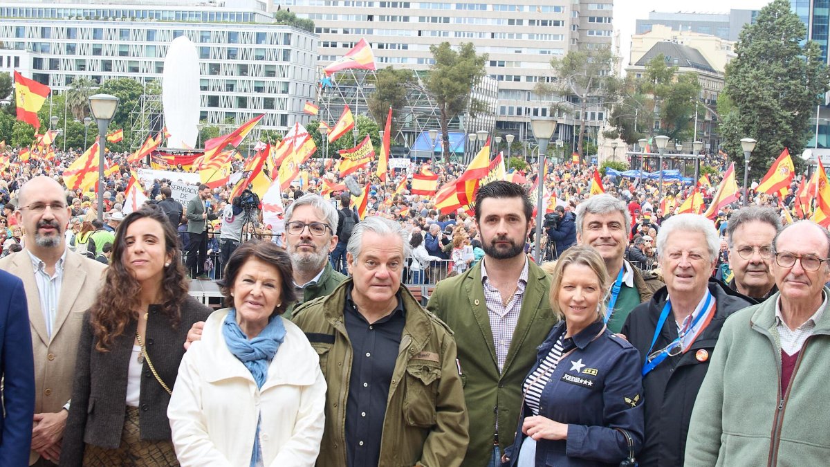 Marcos de Quinto llama a llenar Madrid contra Sánchez: “Lo que no sirve es quedarse en casa”