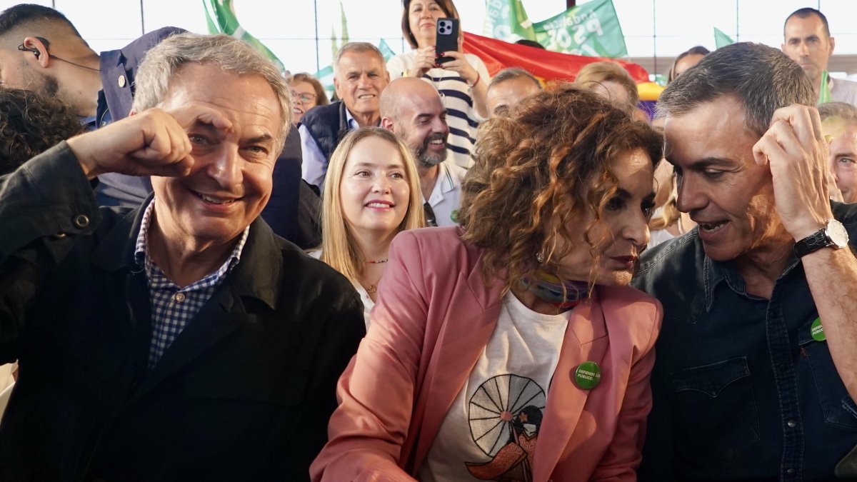 José Luis Rodríguez Zapatero, María Jesús Montero y Pedro Sanchez