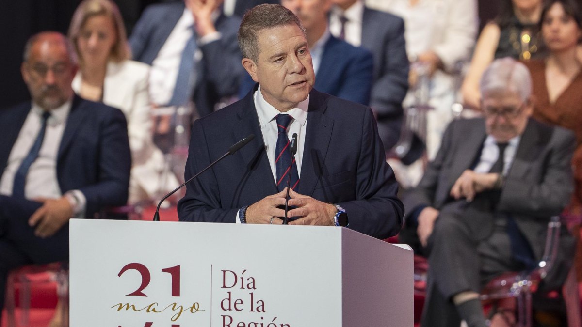 ¡Escándalo! García-Page entregará la máxima distinción de Castilla-La Mancha a un condenado por cohecho